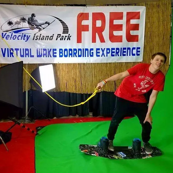 Virtual green screen experiences
