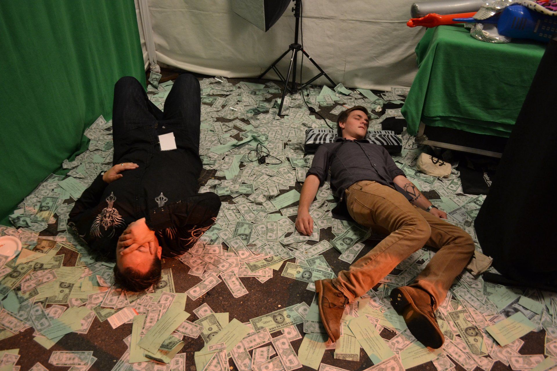 Money mess with action flipbooks